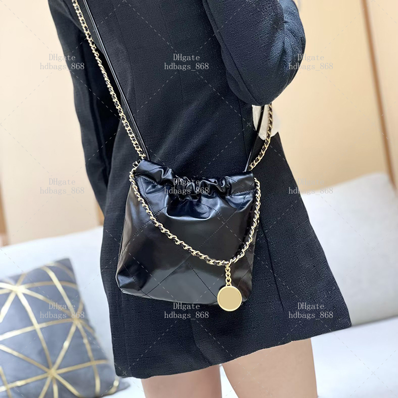 22 Mini Handbag Shopping bag Top Mirror Quality Designer Bags Luxury Shoulder Bags Calfskin Crossbody Bags Chain bag 20CM With Box 24C22D