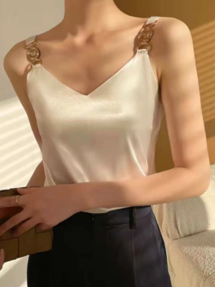 Womens Tshirt Silk Metal Buckle Vneck Vest Elegant Temperament Halter Top Solid Black SATIN Sexy Off The Shoulder 240907