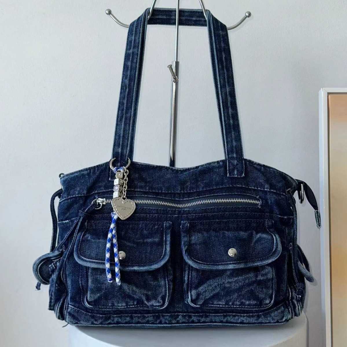 washed denim women's bag, American motorcycle bag, vintage fashion versatile shoulder bag, hand-held diagonal cross bag 240915