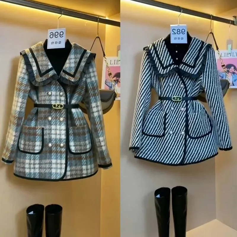 Double layer small perfume wool coat womens winter niche explosion retro aging plain wool jacket trend 240909