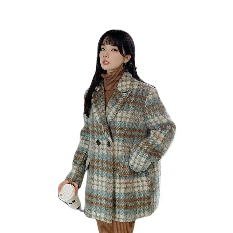 Fashion wool womens winter season mid length cotton lining warm thick plain wool warm coat womens 240909