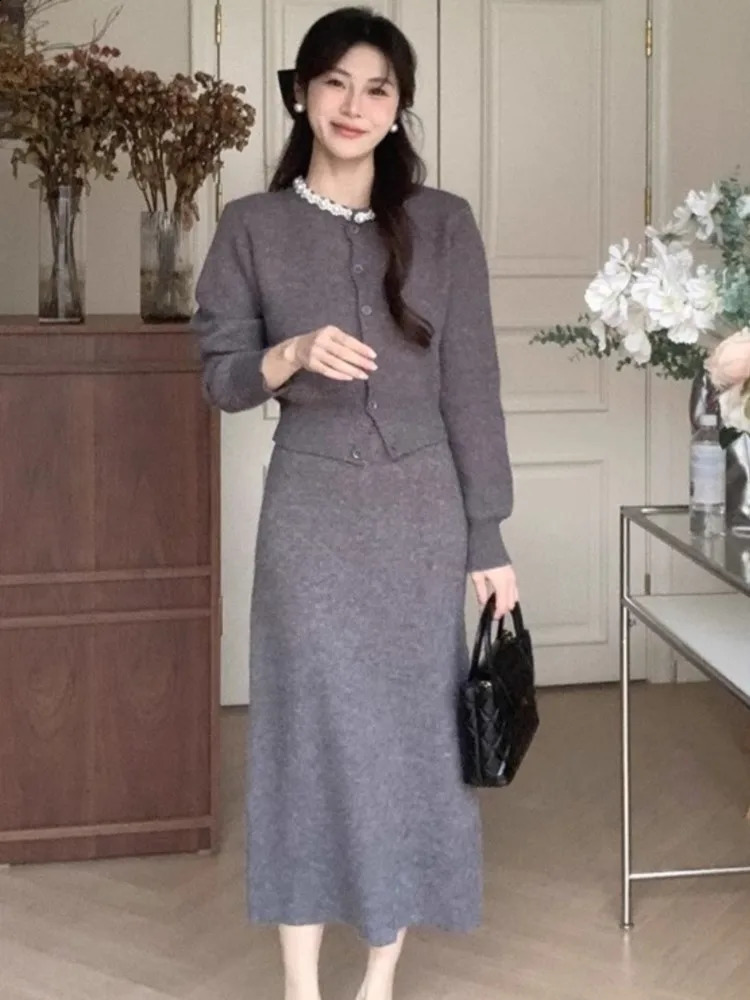 Autumn and Winter Knitted Two Piece Skiing Set Womens Elegant Knitted Sweater Jacket and Ultra Thin Trendy Midi Body Skirt 240907