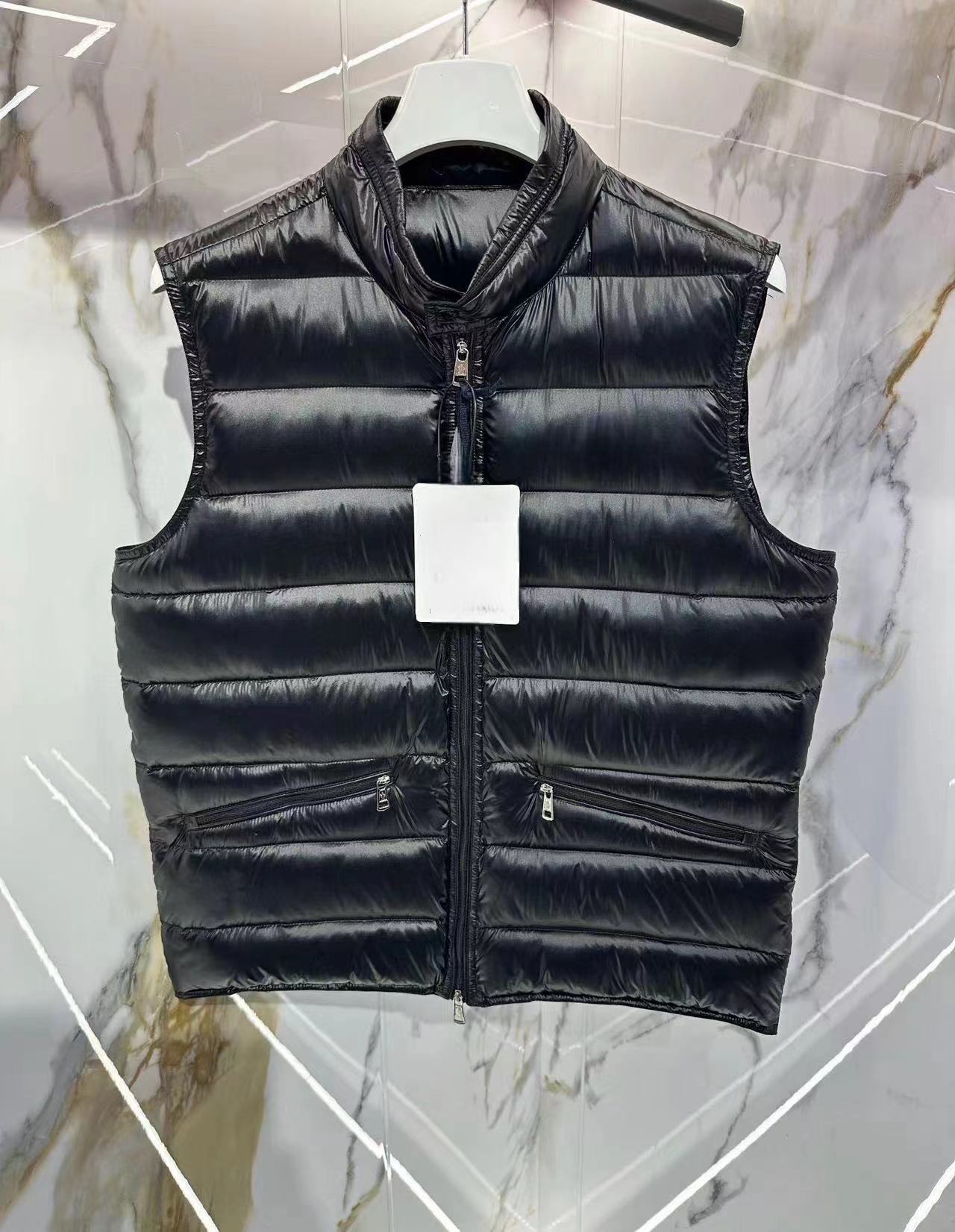 Vest Gilet designer Mens Down Gilet Vests Women stand collar Down Vest winter Jacket Embroidered Chest Badge Warm Outerwear Jackets vest warm lux
