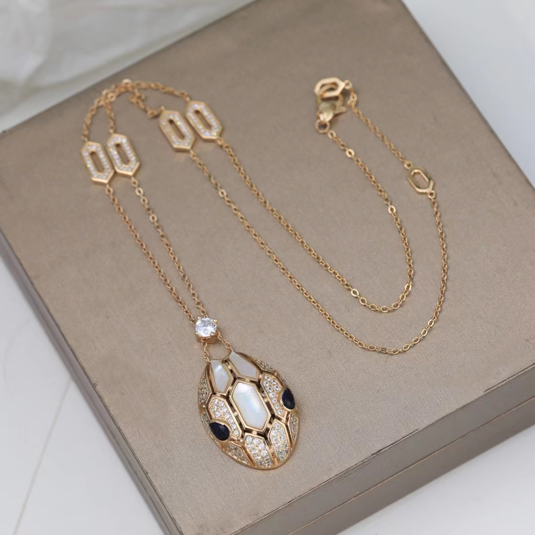 Designer Necklace Classic Snakehead Pendant Necklaces Design Gift Jewelry For Women Luxury Clavicle Chain