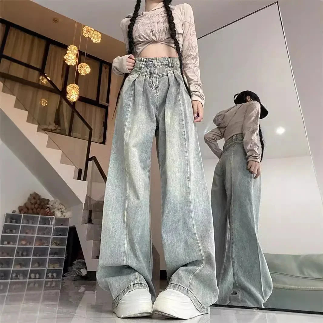 Jeans en jean en jean rugueux bleu clair rétro pour les femmes en vrac haute perte de poids pantalon denim droit de denim collection d'automne 24