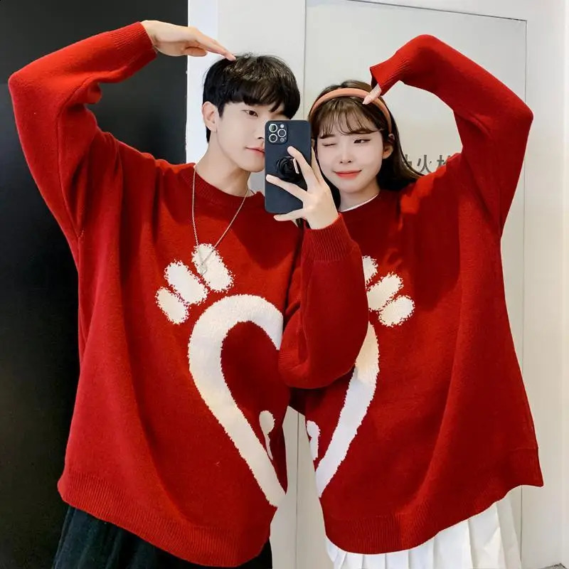 Couple pull de Noël hommes et femmes rond le cou épaississant l'automne et l'année d'hiver pulvérisation rouge amour pull en tricot hommes 240912