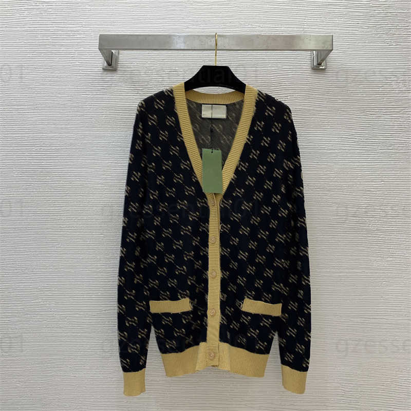 Chandail de cardigan designer pulls pour femmes pulls en laine tissée en filigrane de bouton de blindage de laine tissée cardigans en v-collier à