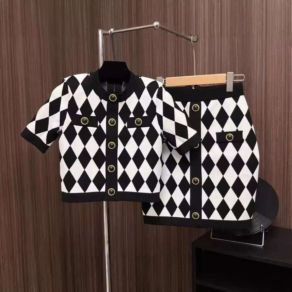 Bestseller Summer New Black And White Contrasting Diamond Grid Short Sleeved Knitted Dress Cardigan Top Half Body Hip Skirt Checkerboard Set 8 Ddmyl