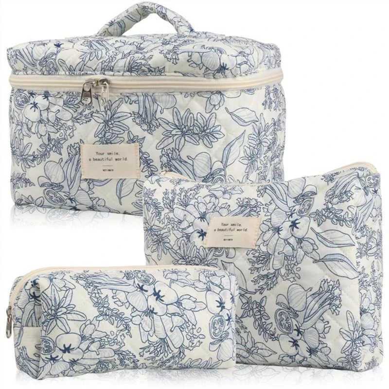 Handheld Cosmetic Bag Large Capacity Small Floral Storage Portable Quilted Cotton Cute Flowers Ins Travel Makeup Bags Z240914