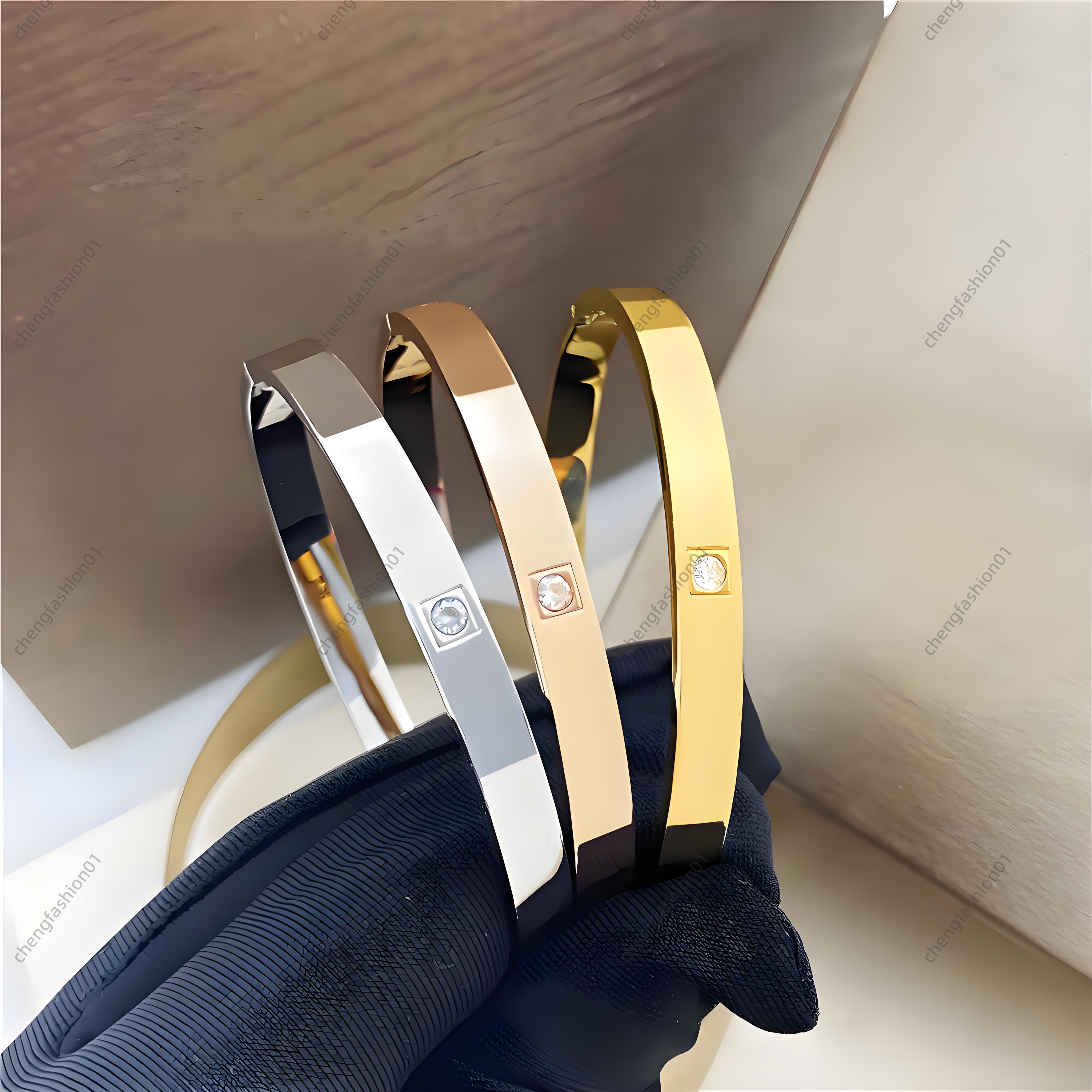 2025 Hot luxury screw designer bracelet women 925 sterling silver plated 18K gold high polished cuff bracelets with screwdriver 6mm wide mens bangle