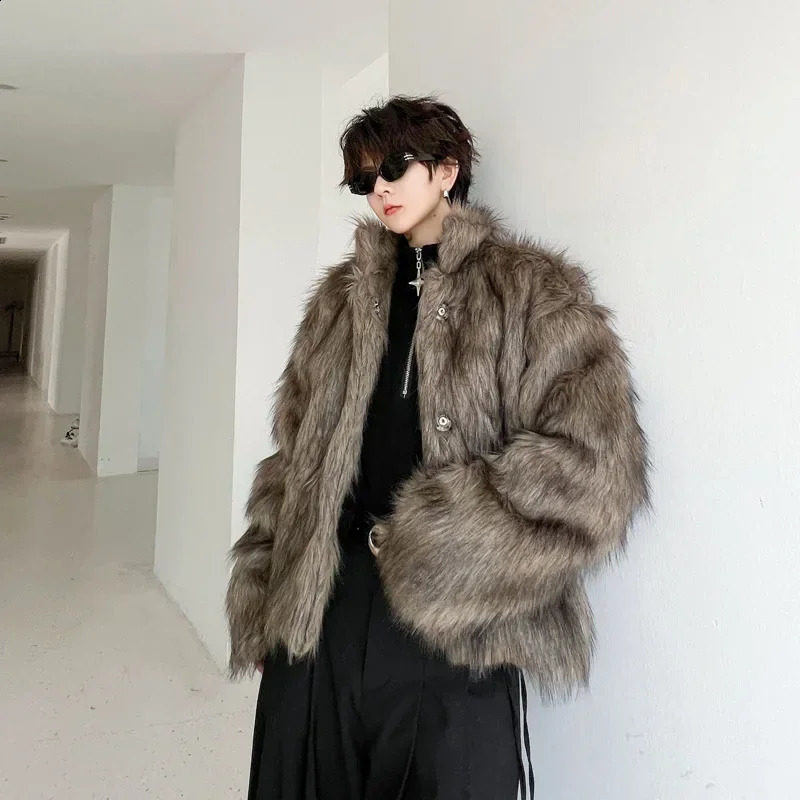 Mens fur coat retro high-end fashion sense street winter thick solid color lapel mens artificial fur cotton coat jacket 240912