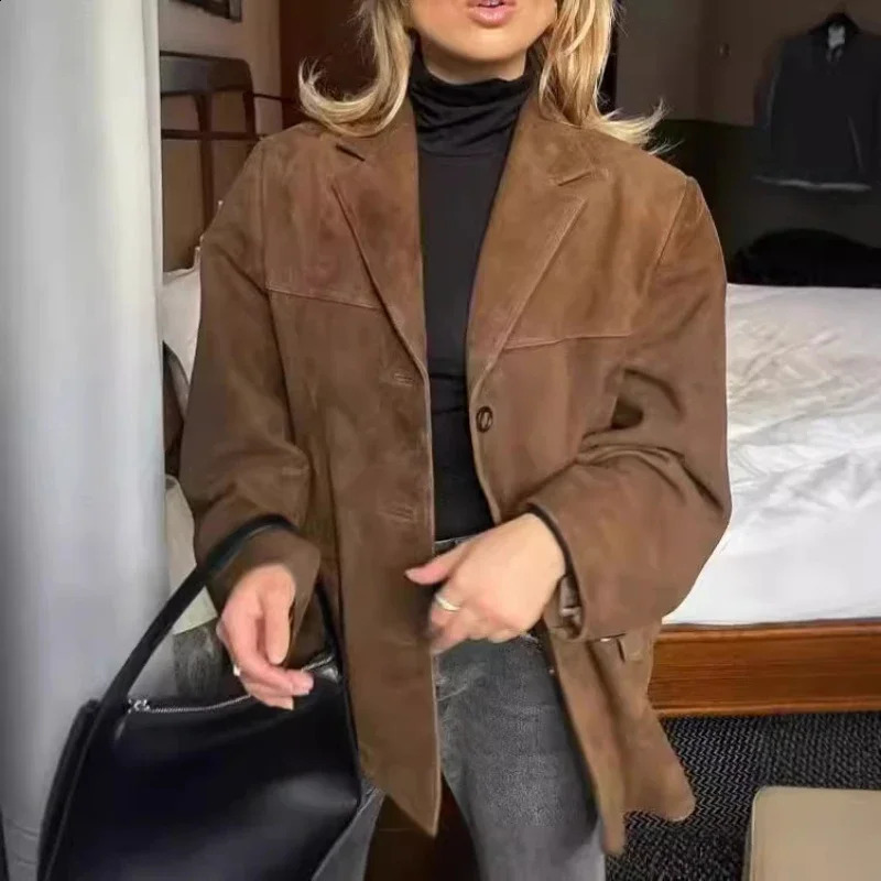 Maillard style brown collar jacket with pockets womens casual buttons long sleeved loose jacket 2024 autumn winter jacket 240914