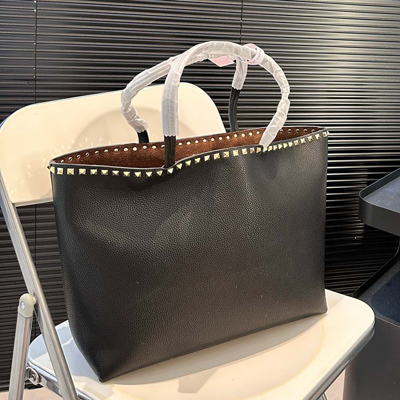 Designer Women Stud Rivet Large Tote Bag Italy Brand V Genuine Leather Multi Colors Shopping Bags Lady Underarm Shopper With Crossbody Strap 35cm
