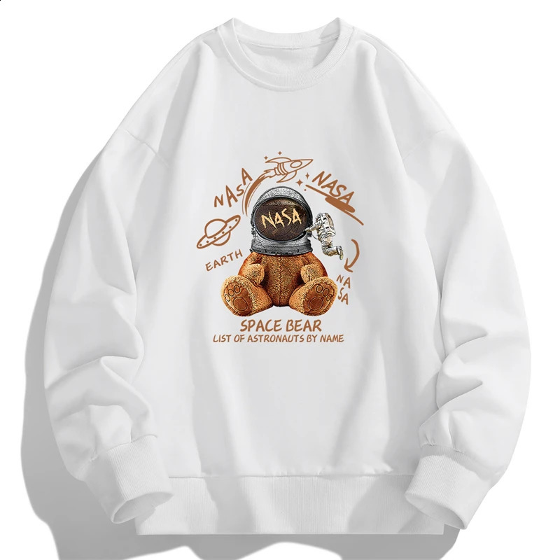 Autumn and Spring Long sleeved Tshirt for Mens Sweater Underlay Shirt Round Neck Pullover Men 240910