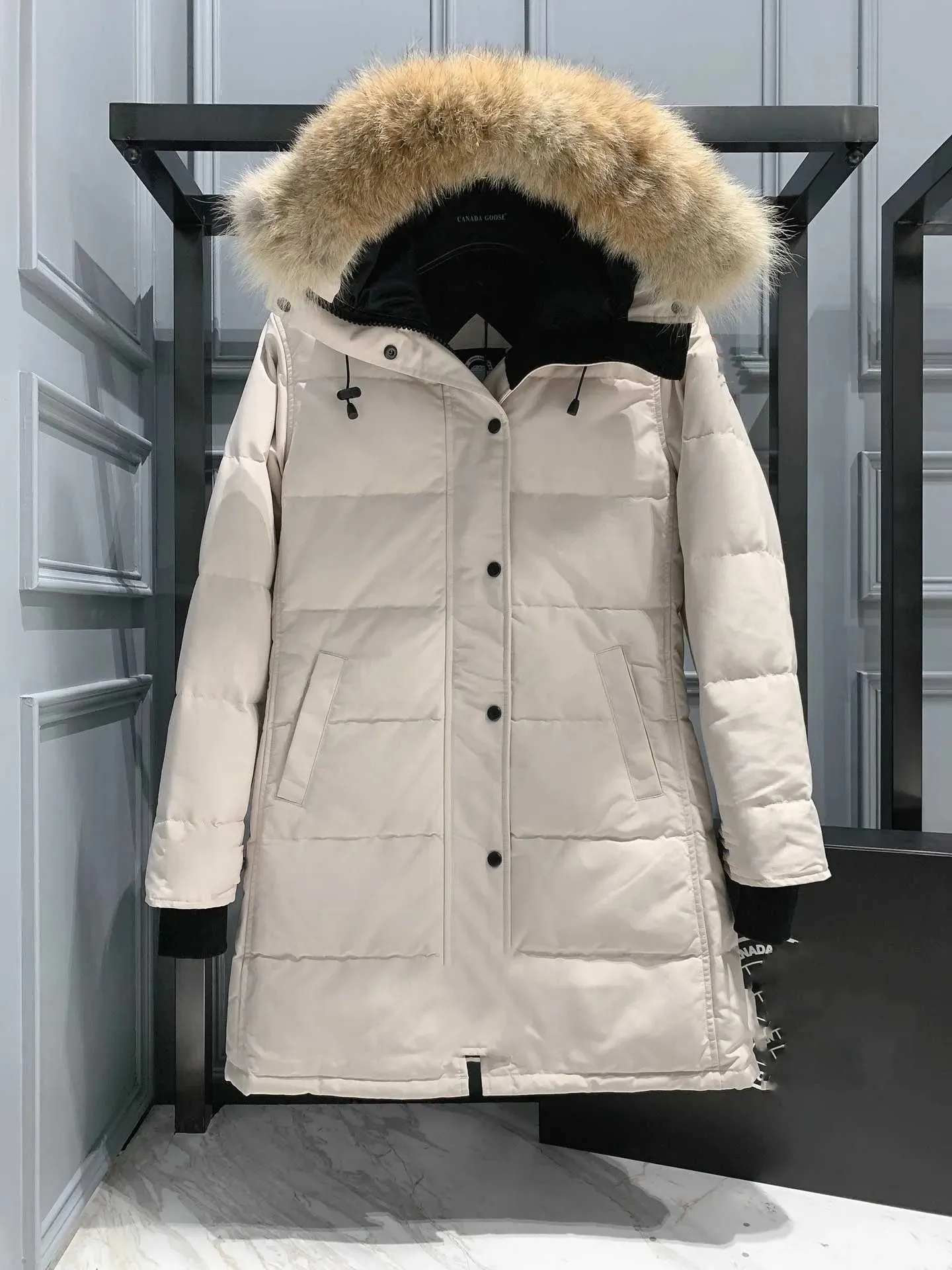 wolf fur Goosee Winter down jackets hoodie real Holder beige women's jacket zipper Windproof and waterproof coat warm coats women outdoor parka