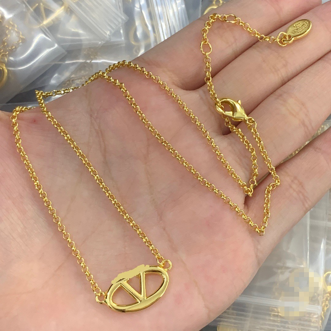 As Original branded designer women girl full diamond pearl letter choker necklace elegant 18K gold silver logo engrave pendant wedding wedding party