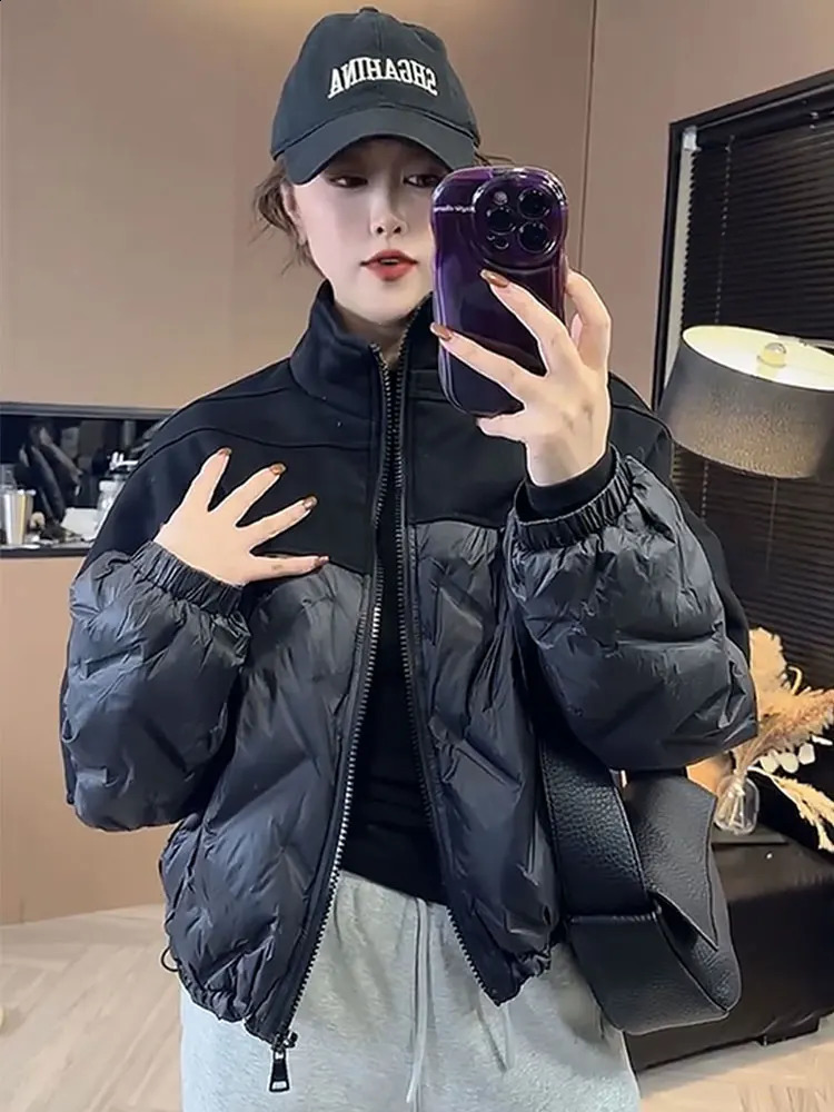 Stand up collar short lightweight down jacket Korean style black warm white duck down bread jacket winter womens jacket 240919