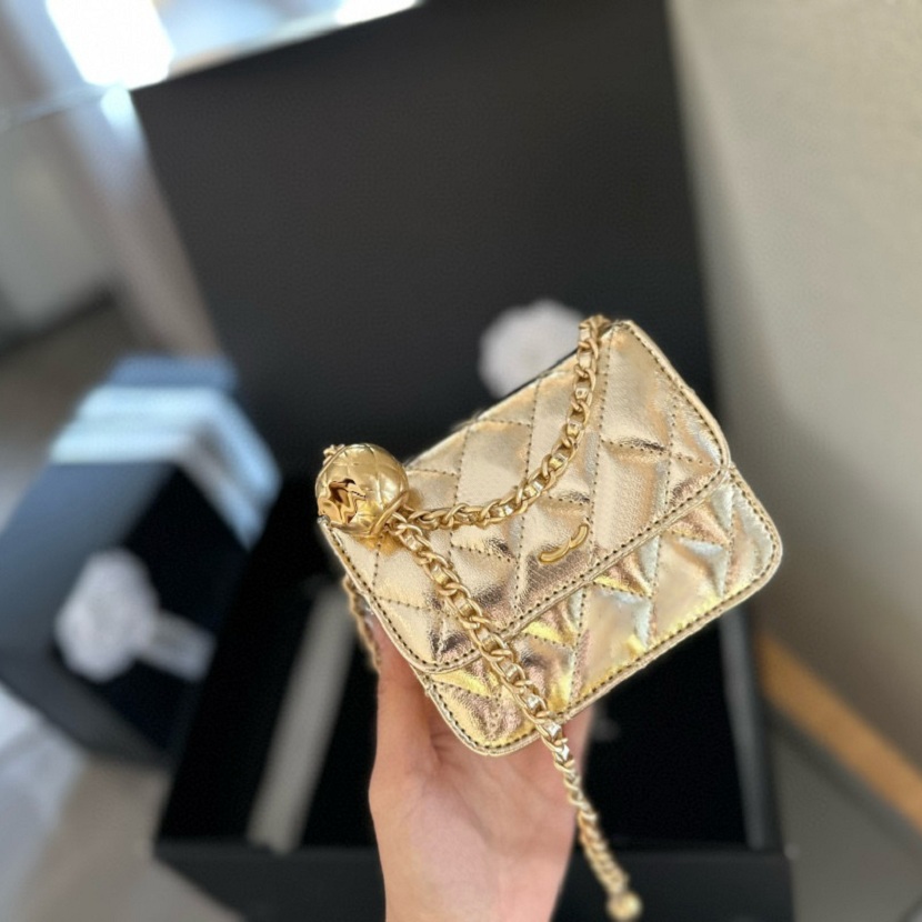 2024 Nouveau designer Purse Sac Luxury Paris Brand sac à main Femmes Tote Sacs à bandoulière Claquette à bandoulière Cosme Bags Cosmetic S679