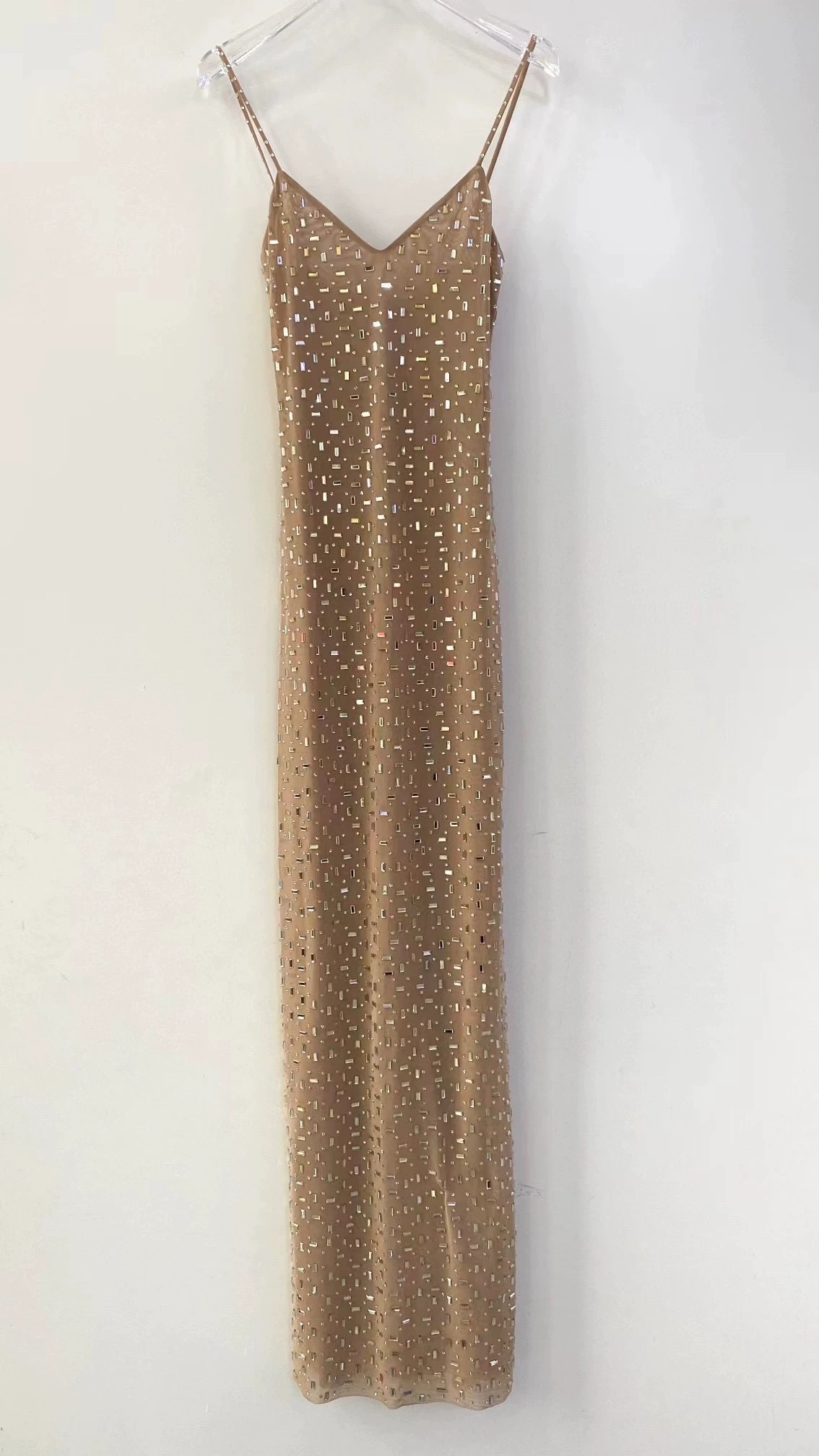 Self-Portr*ai Heavy industry hot stamping sexy suspender dress for women, slim fit and slimming, hip hugging long skirt