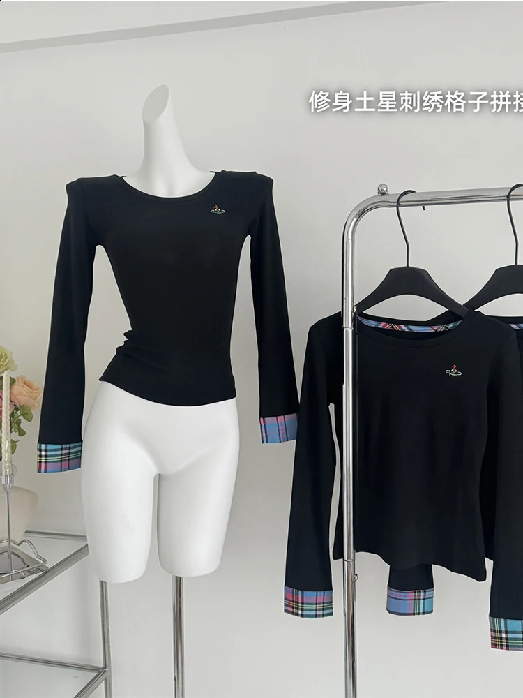 Autumn womens Korean embroidered plain splicing long sleeved T shirt O neck top retro 2000s fashion trend simple 240920