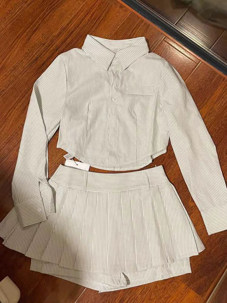Sweet sexy preparatory style for womens spring and summer irregular long sleeved pleated mini skirt two piece set 240921