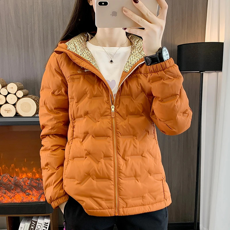 Water and Wind-Resistant Down Jackets Women Winter Hoodies Outdoor Hiking Climbing Skiing Casual Thick Warm Coat Female 90% Down 240914