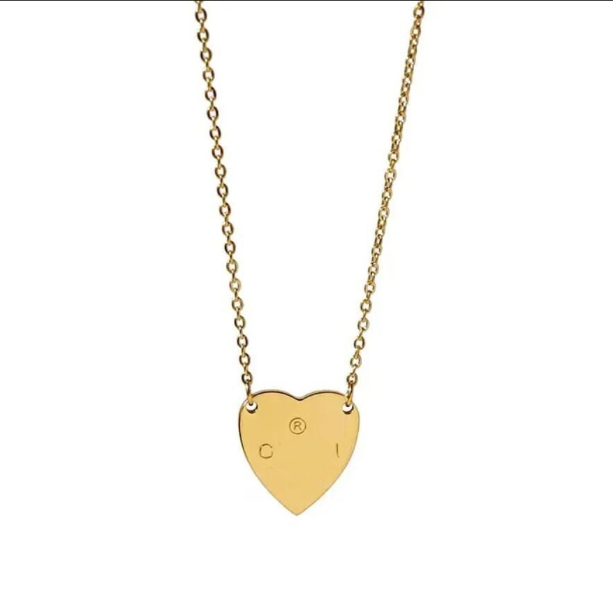 Designer Luxurys Love Pendant Necklace Fashion Jewelry Custom Women Man Cjeweler Plated gold Silver Trendy Tiktok Gold Silver Necklaces Set