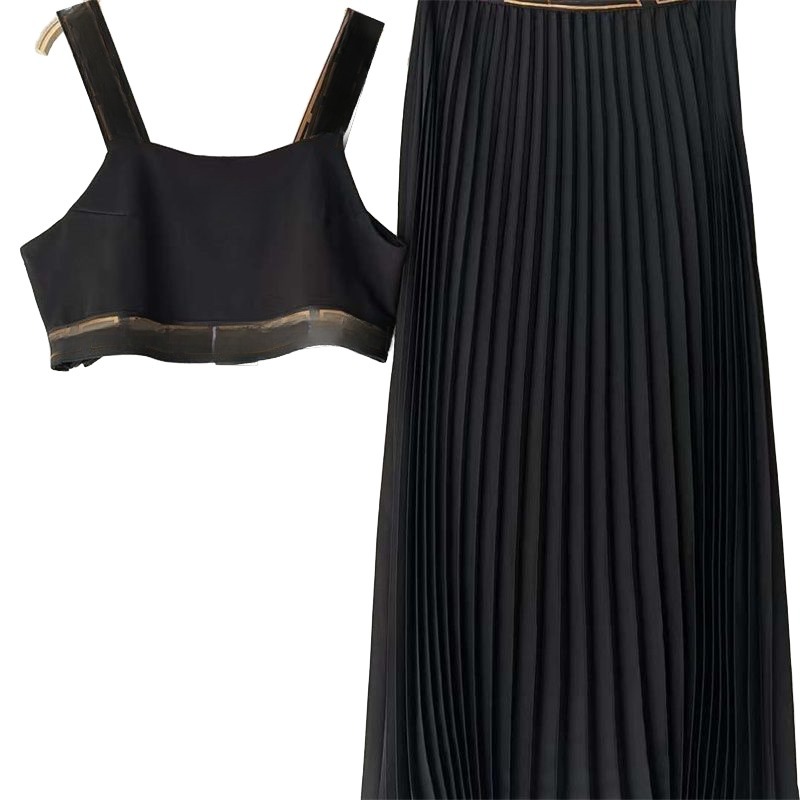 2025 nouveaux survêtements de robe noir foncé pyjamas pour femmes, vêtements de détente, ensemble d'été nouvelle polaire de lait jeune pour les v
