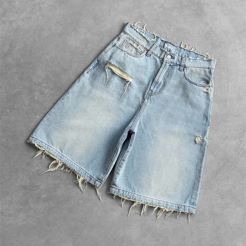 Gothic fashion American hip-hop retro hole burr loose denim shorts men Y2K summer Harajuku punk casual Jorts street wear 240923