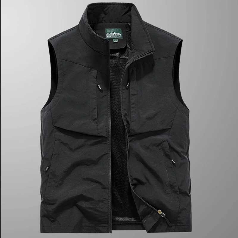 Spring and Autumn mens outdoor fishing vest quick drying travel jogging running sports and leisure loose fitting sleeveless mesh vest W240923