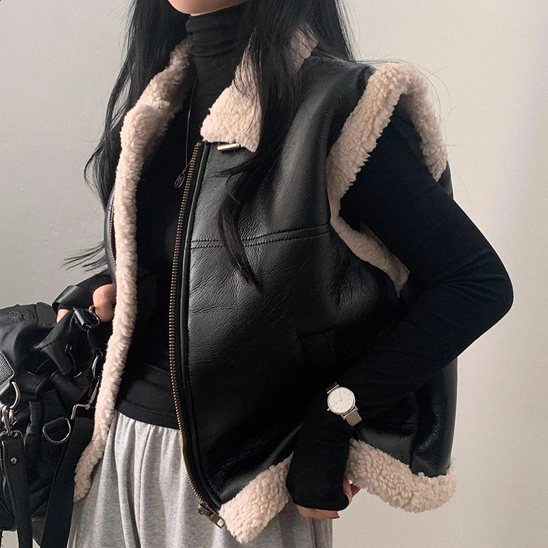 Collier à fourrure à fourrure veste en cuir noir collier chalecos para mujer épais vêtements d'hiver veste veste femme y2k top 240923