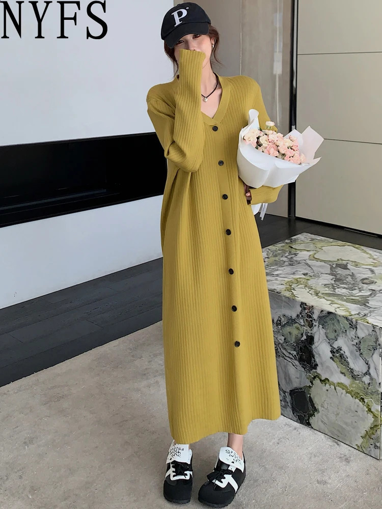 NYFS 2024 automne / hiver coréen femme Vestdos Elbise lâche plus en V-collier en tricot-bas robe 240921