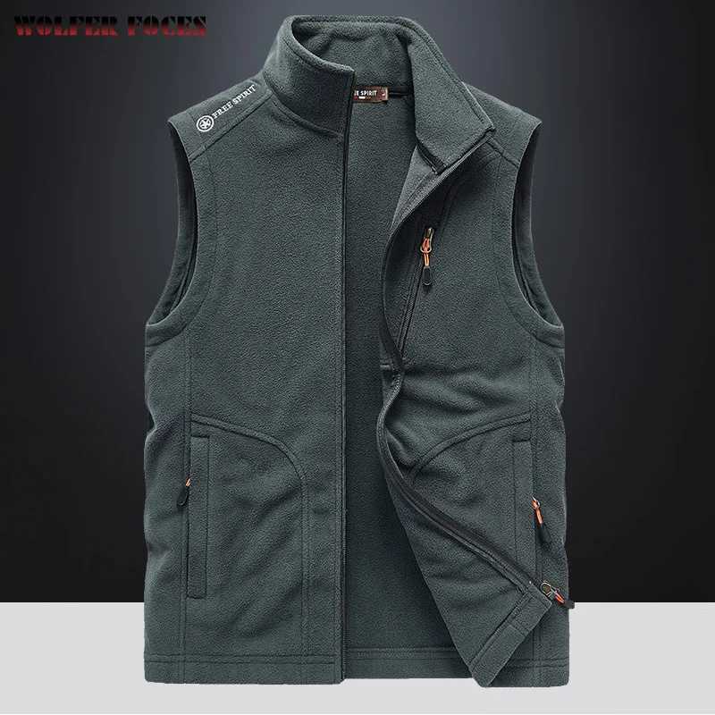 Stand up collar mens autumn and winter warm double-sided velvet sleeveless jacket casual windproof vest wool vest W240923