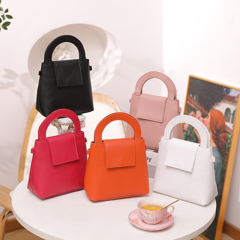 leisure new wrap model New Autumn Winter Women s Lady trend Internet Celebrity Handbag Mini Boston Bag