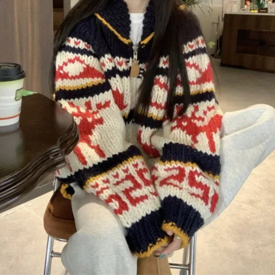 Ambience Christmas Jacquard Sweater Womens Casual Zipper Long Sleeve Jacket Autumn and Winter Knitted Trend Cardigan 240923