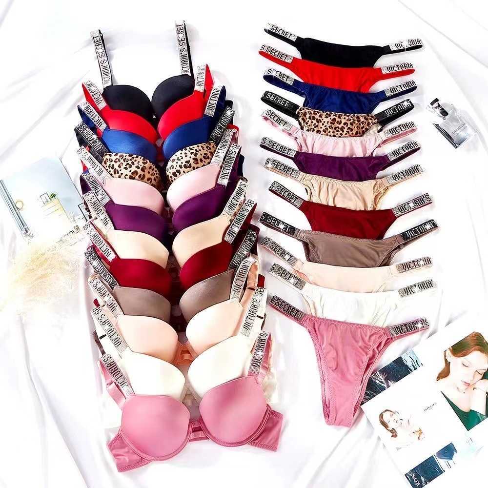 Bras Sets Sexy thong Press drill underwear women's red letter shoulder strap push-up bra set Q240925