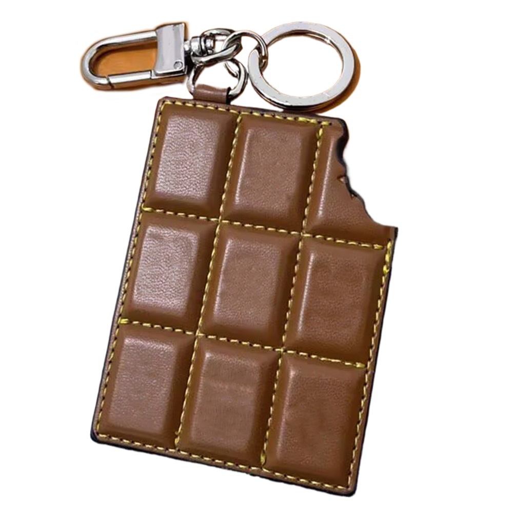 7x9CM Brown Chocolate Model Designer Letter Keychain Silver Key Chains Ring Holder Geometry Keychains For Porte Clef Gift Men Women Car Bag Pendant