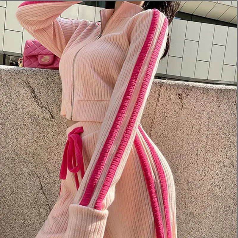 Womens Knitted Sports Set Autumn/Winter Comparison Color Ultra Thin Short Coat Casual Wide Leg Pants Two Piece Set Womens Wear 240925