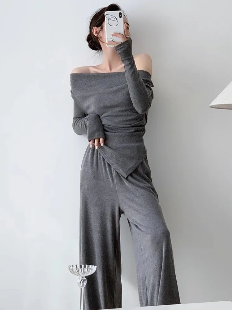 Grey knitted long sleeved two-piece womens autumn and winter single shoulder irregular top high waist wide leg pants 240925