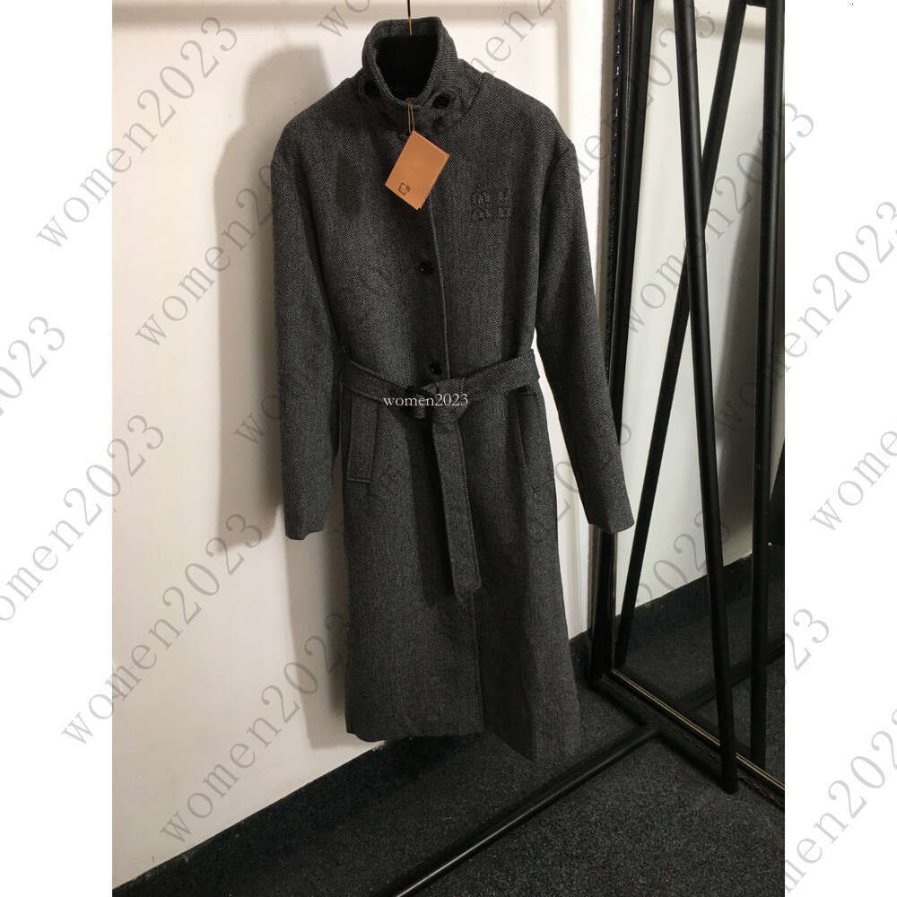 Femme de la veste de marque de créateur de mancheur Windbreaker trench-coat Trench coather mode Logo Vacation femme brodés de trench à cou haut