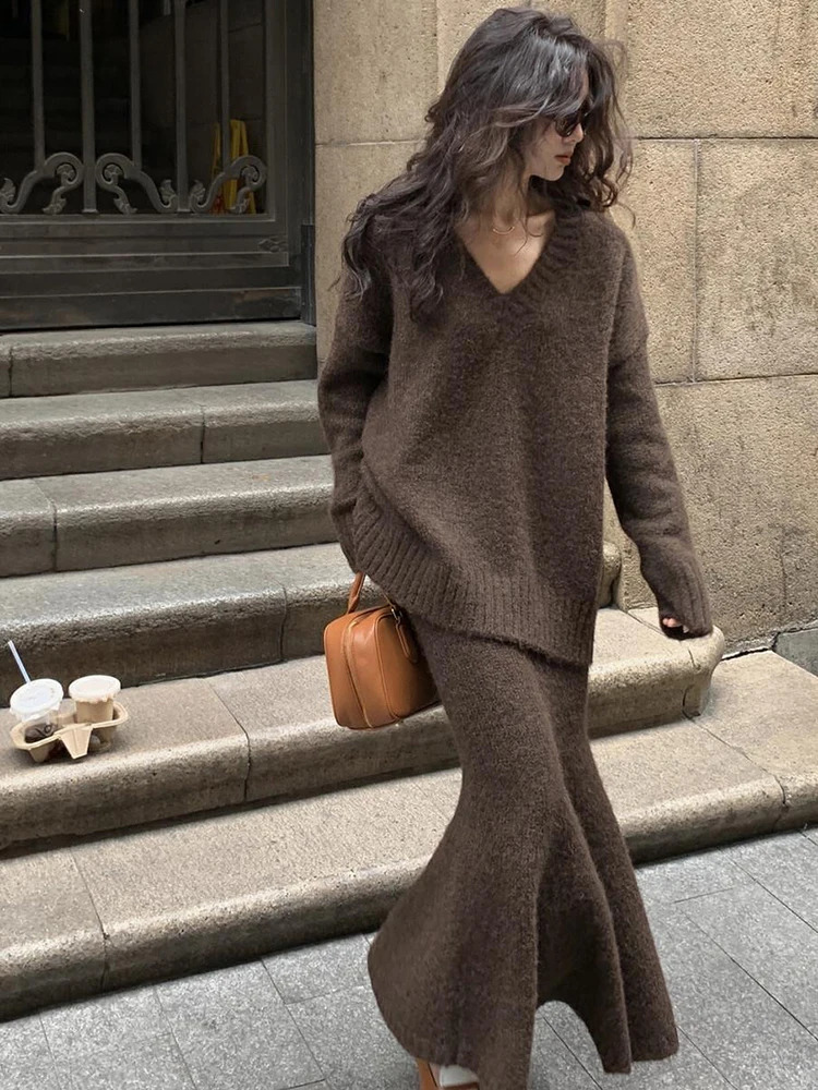 Vintage Two Piece Set Skirt Soft Sweater Casual Women Knitted V Neck Pullover High Waist Fashion Winter Warm Clothing 240926