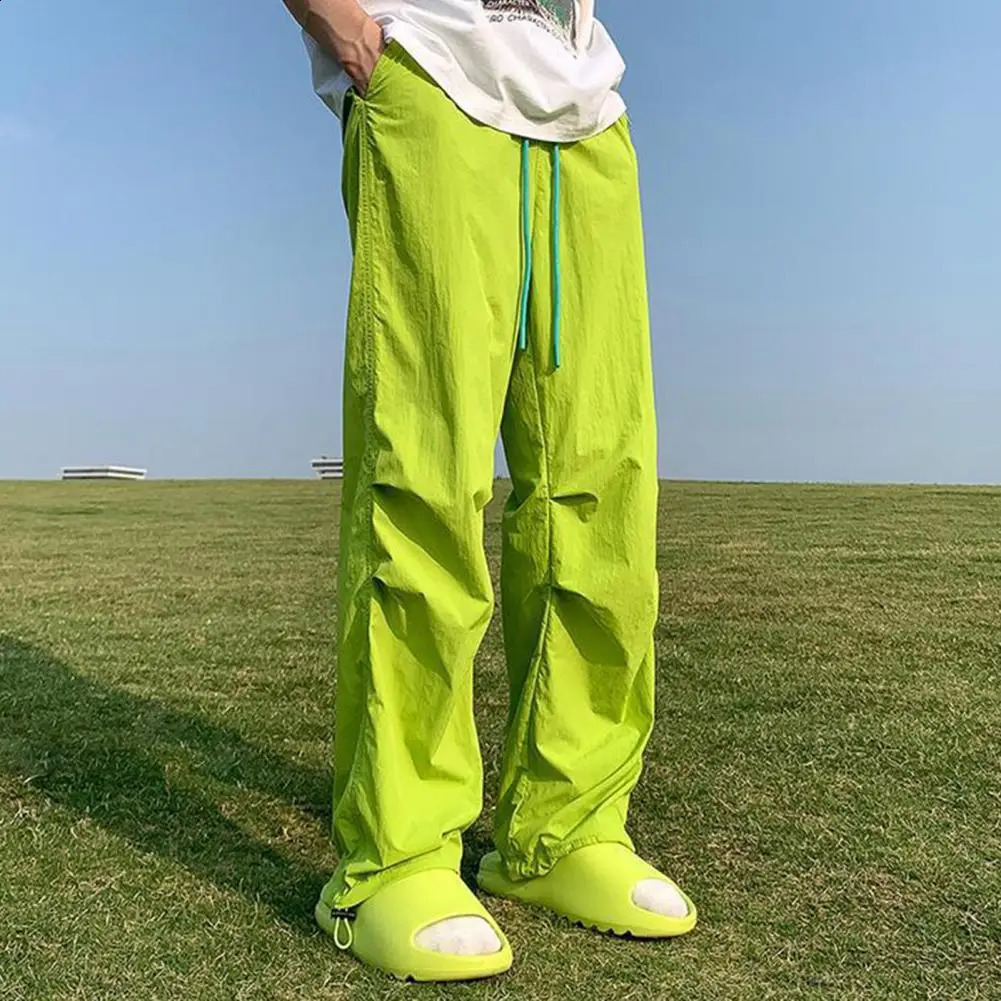 Streetwear 2023 Spring Solid Men Oversized Sweatpants Dopamine Man Cargo Pants Korean Summer Quick Drying Male Trousers 240920