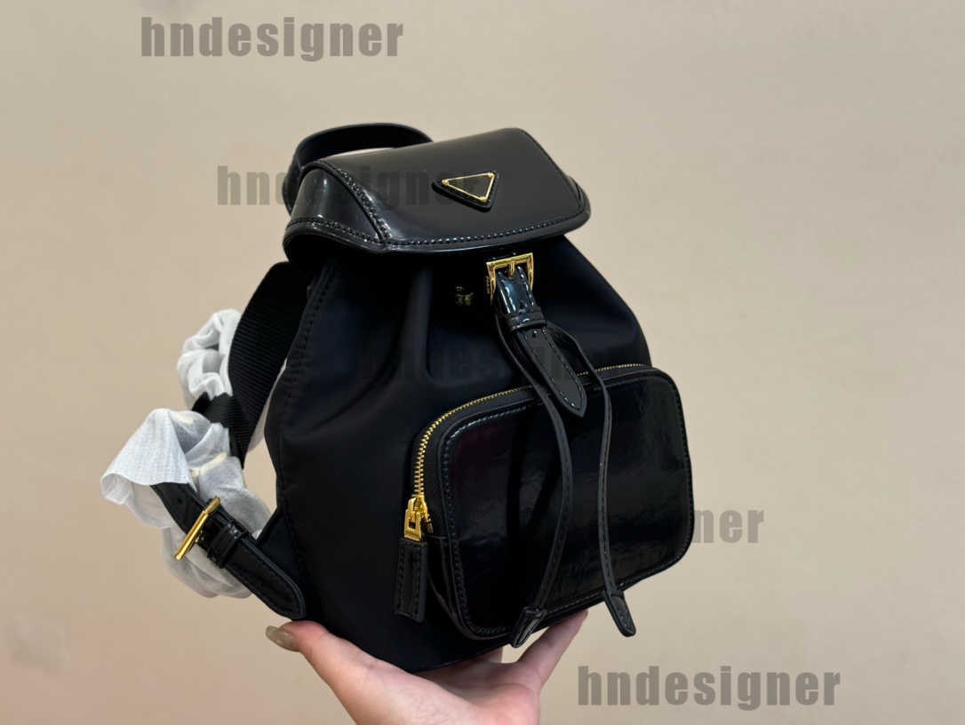 Designer Nylon Sac à dos Embrayage Bandoulière Sac à bandoulière Portefeuille Femmes Sacs à dos Femme Knapsack Mode Mini Sac à dos réglable Style
