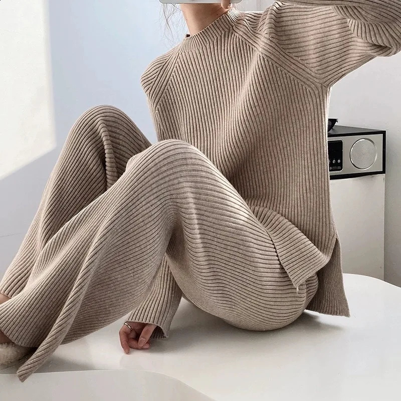 Knitted suit womens fashion sense split sweater wide leg pants autumn loose casual high street two-piece set 240927