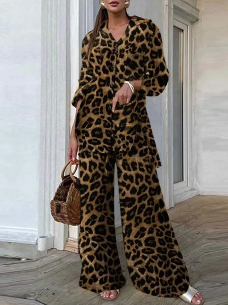 Fashion long sleeved V-neck button up shirtwide leg pants 2-piece set for womens autumn leopard print loose casual suit for women 240927