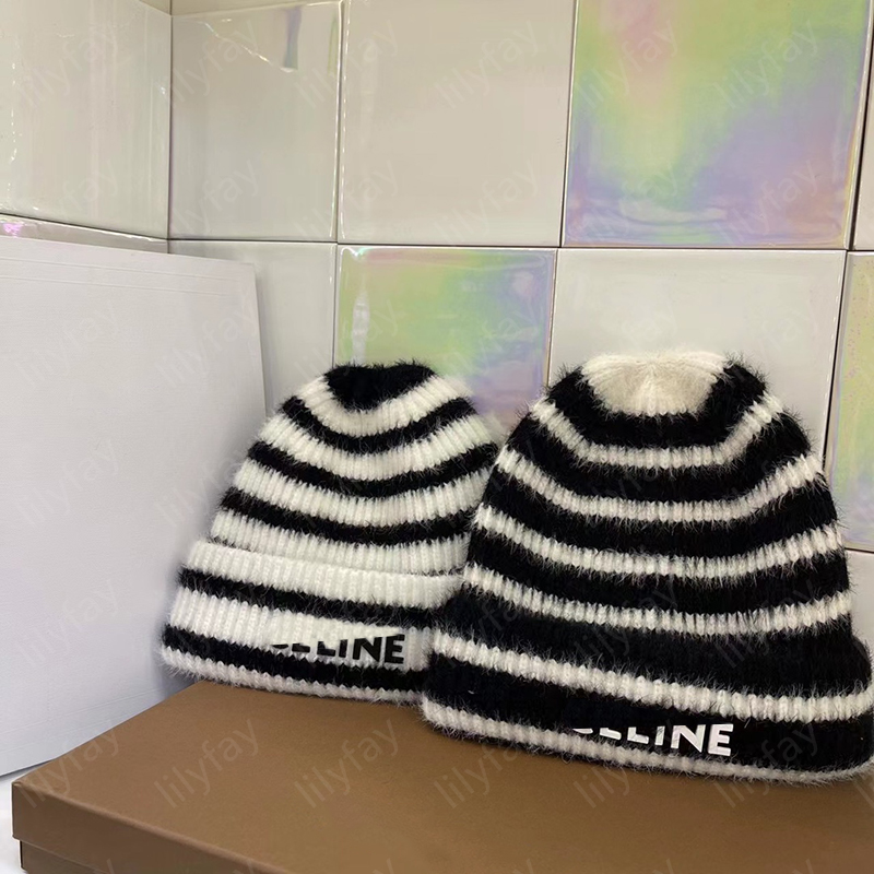 Designer Beanie Winter For Women Fashion Black And White Stripes Knitted Hat Luxury Brand Letters Outdoor Ski Bonnet Warm Thermal Ladies Beanies Cap
