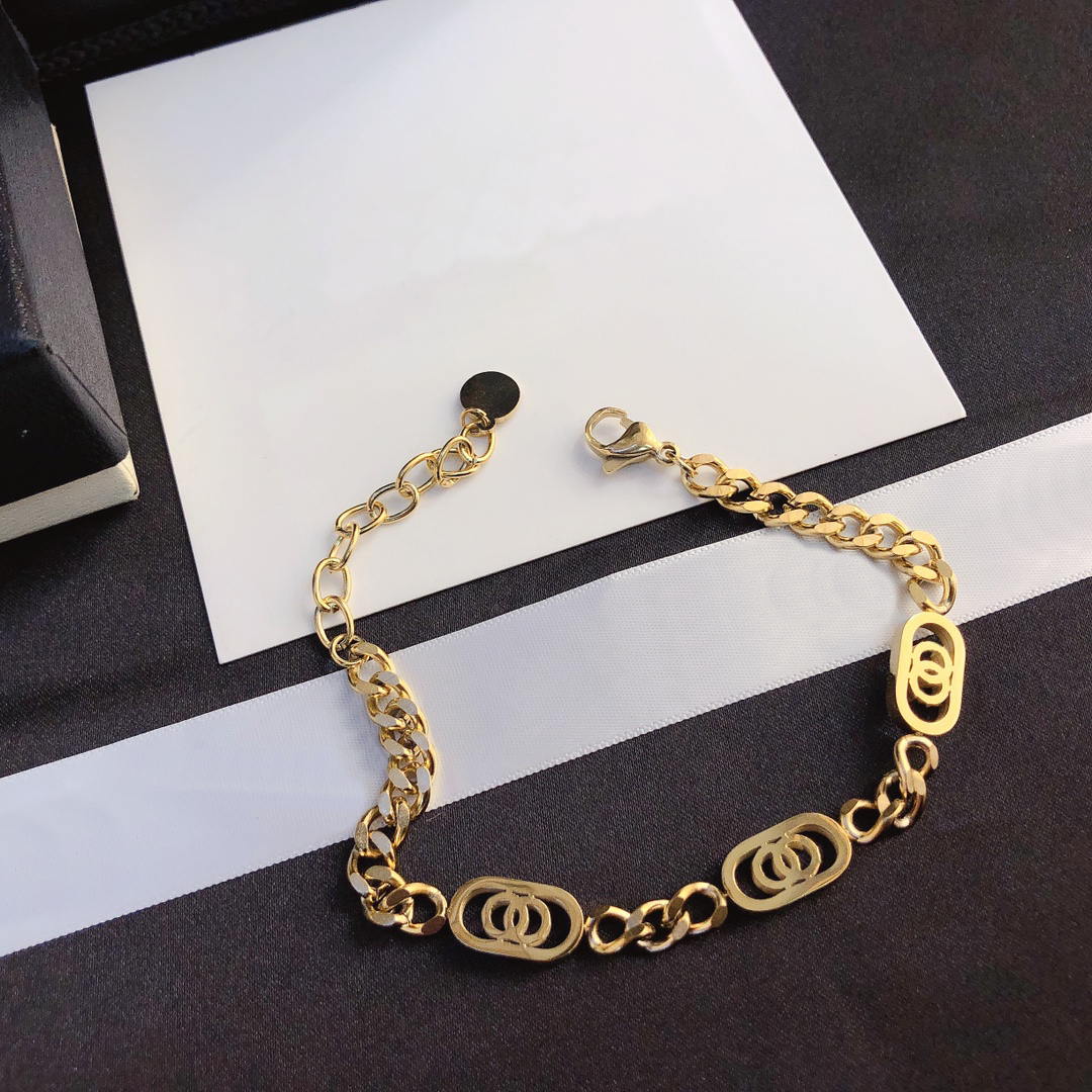 New Fashion Women Chain Bracelets 18K Gold Plated Bracelet Wristband Cuff Chain Stainless steel Lovers Gift Wedding Jewelry Ornament-image-760808871