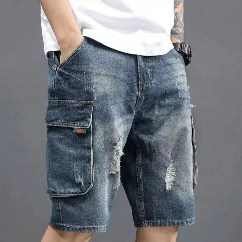 Mens denim shorts with pockets mens short jeans loose Emo streetwear Y2k fashionable retro blue buttons 240929