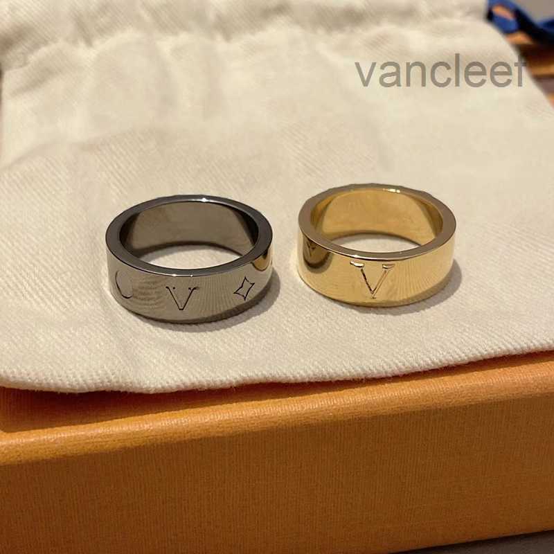 Designer Luxurys Designers Ring Printed Rings For Women Classic Lettering Gold And Silver Plated Couple Rings Top Level Gift Casual Fashion Party