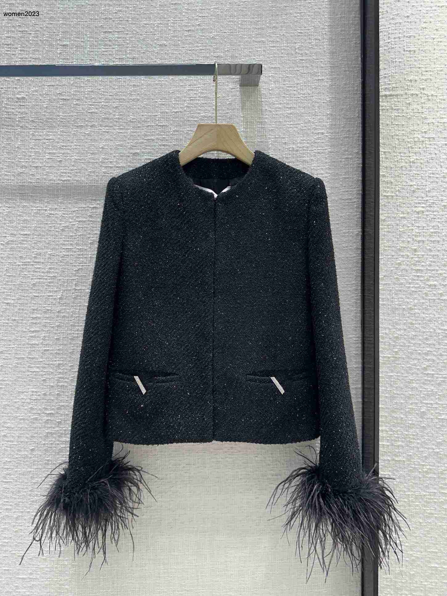 Marque Femmes Veste Manteau À Manches Longues pull Designer manchette en peluche design Mode doux femmes de luxe pardessus Jan 03
